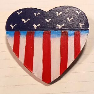 Patriotic pin